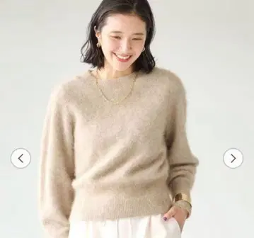 헤어리 소매 볼륨 풀오버 니트