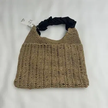 Bou Jeloud 바스켓백 베이지