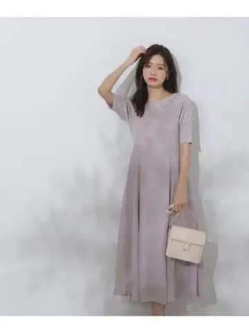 새상품급 프로포션 바디 드레싱 A라인 플레어 니트 원피스