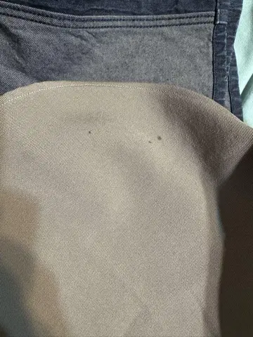 캐주얼 베이지 버튼 포함 티셔츠