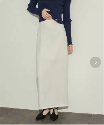 화이트 타이트 스커트