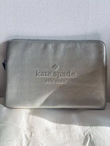 kate spade| 실버 PC 쿠션 케이스