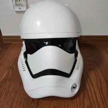 스톰 트루퍼 헬멧 화이트