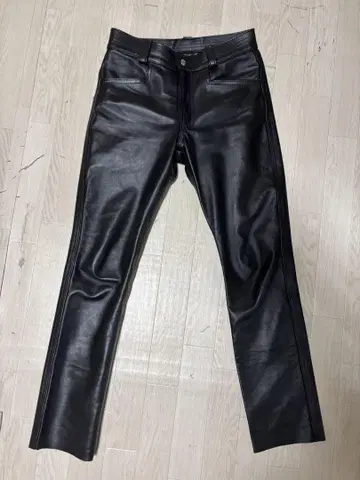 Lewis Leathers 블랙 가죽 팬츠 30 양가죽
