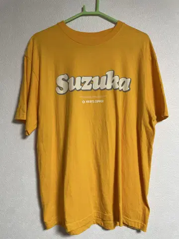 FRUITS ZIPPER OSHI API Tee (진세이 스즈카)