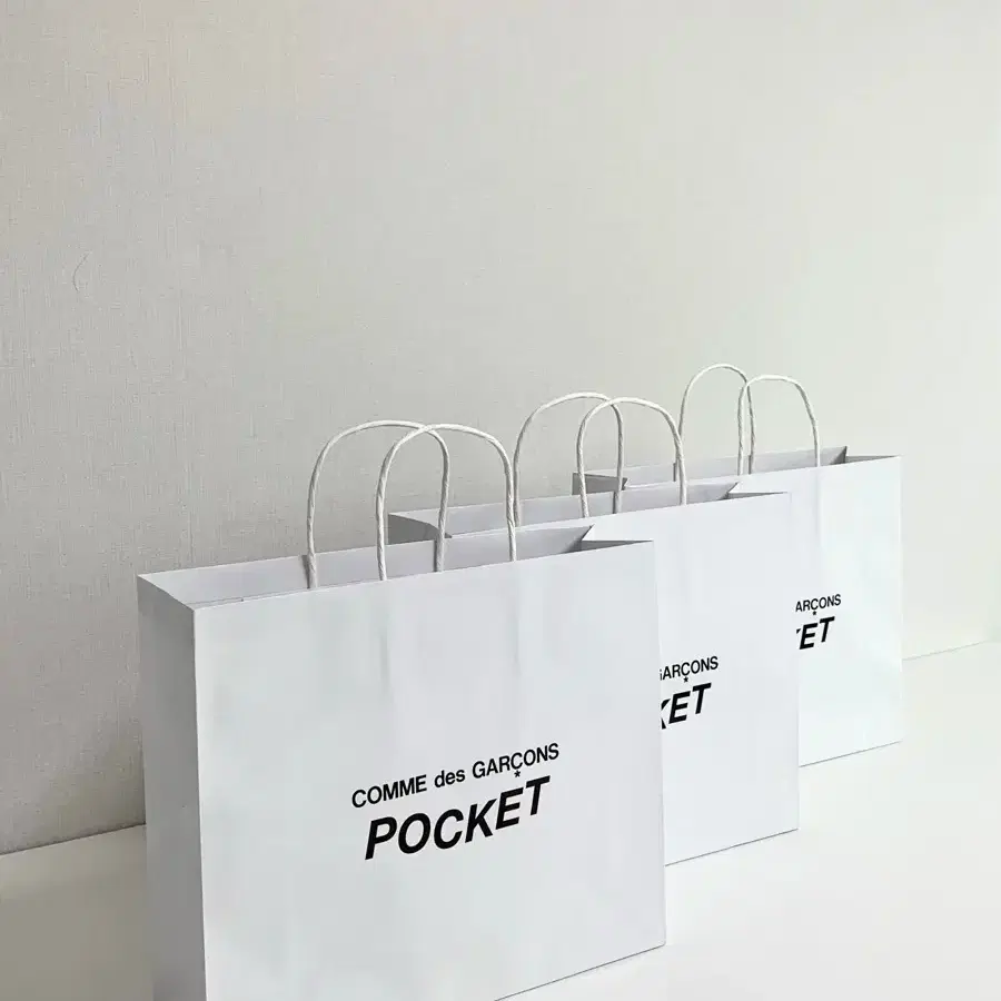 [쇼핑백O] 정품 플레이 꼼데가르송 롱슬리브 티셔츠 미개봉 새상품