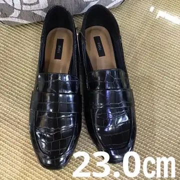 이볼 로퍼 23.0cm