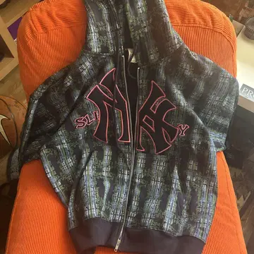 SLANKY 풀 집업 후드티 M 사이즈