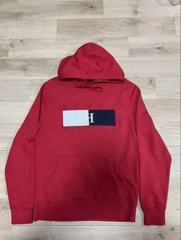 TOMMY HILFIGER 후드티