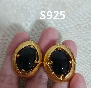 오닉스 컬러 S925 귀걸이