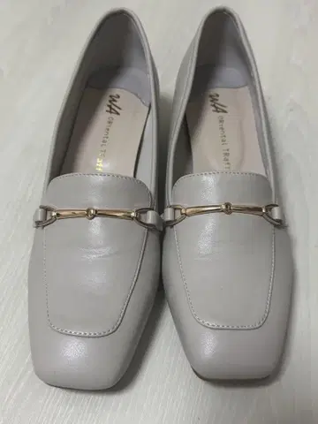 메탈릭 라인 비트 힐 로퍼 그레이 24cm