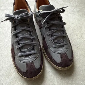 REPRODUCTION OF FOUND x TODAYFUL 37