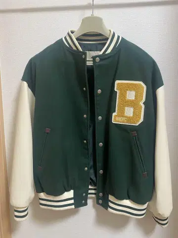Beverly Hills Polo Club 바시티 자켓 M 사이즈