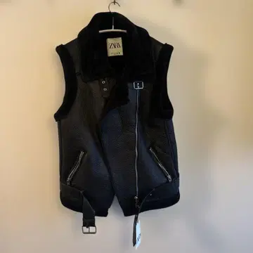 ZARA 무스탕 라이더 베스트