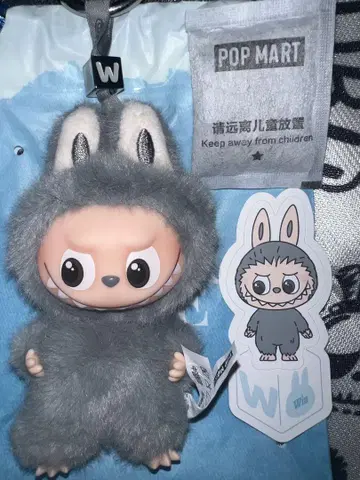 LABUBU PIN FOR LOVE 봉제 인형 펜던트 W