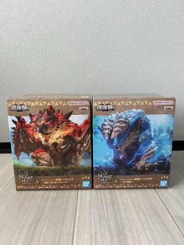 몬스터 헌터 진좌수 리오레우스 진오우거 피규어 2개 세트