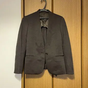 노카라 팬츠 수트 상하의 브라운