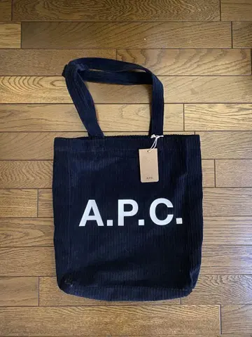 A.P.C. 토트백