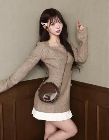 Darich 플리츠 도킹 트위드 미니 원피스