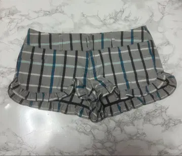 체크 무늬 숏팬츠 그레이 x 블루 계열 미사용 새상품