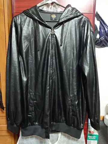 로스앤젤레스 테리토리 후드 부착 나일론 자켓 셋업