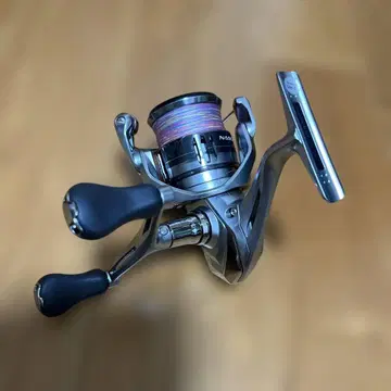 SHIMANO 나스키 스피닝 릴