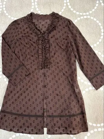 로샤스 [ ROCHAS ] 레리안 자수 롱 블라우스 9호 사이즈