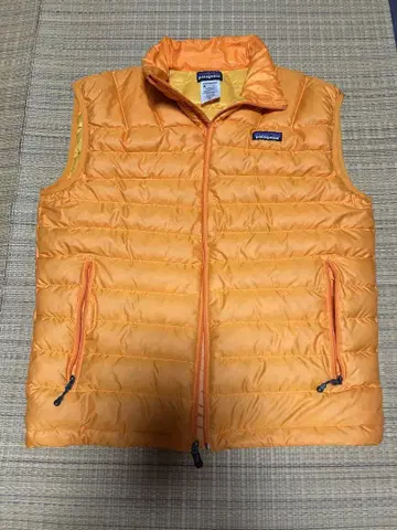 patagonia 오렌지 다운 베스트 남성용 S 사이즈