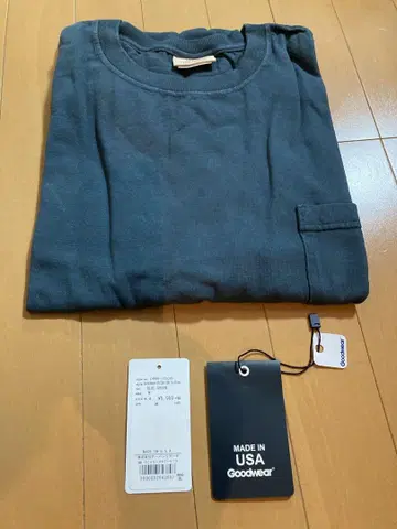 Goodwear x DOORS 별주 6분 소매 포켓 T셔츠
