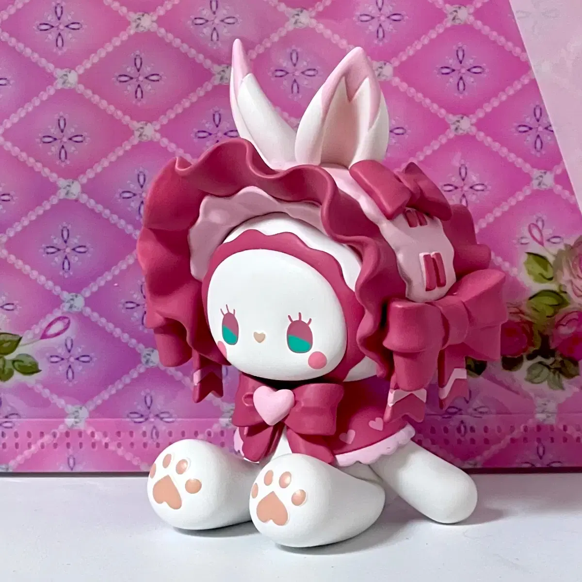 Amazon.co.jp: popmart emma : Toys & Games EMMAフィギュア POPMART