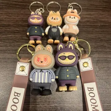 해외 인기 러브 코미디 애니메이션풍 캐릭터 키링 5개 세트
