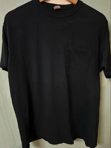 헤일 멜리 x BVD 포켓 T셔츠