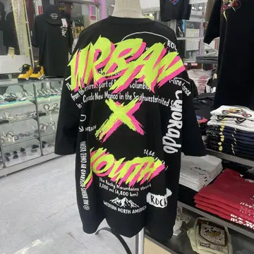 ( 102 ) URBAN X YOUTH 블랙 T셔츠