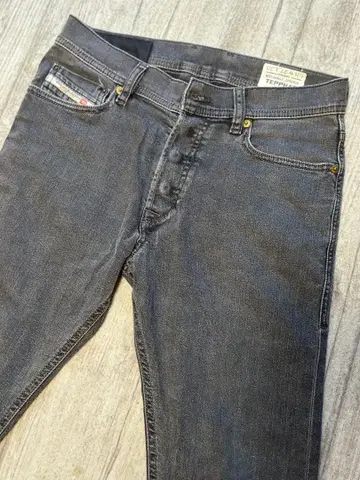 다크 그레이 슬림핏 데님