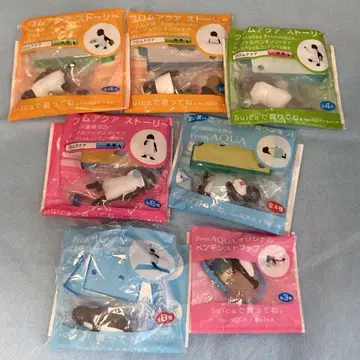From AQUA Suica 펭귄 덤 세트