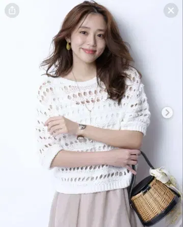 미사용 새상품 택 포함 JUSGLITTY 믹스 크로셰 니트 화이트