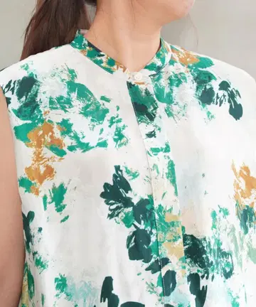 SACRA 25SS BLURRED FLORA 탑 셔츠 밴드 카라