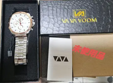 VA VA VOOM 크로노그래프 시계