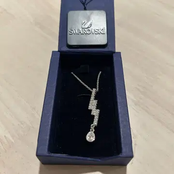 Swarovski 펜던트 목걸이