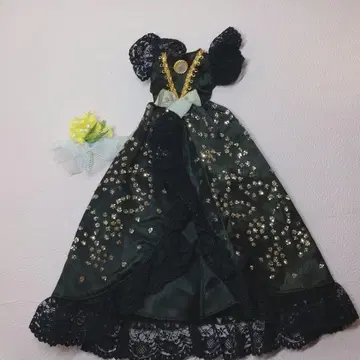 제니 인형 모노톤 드레스