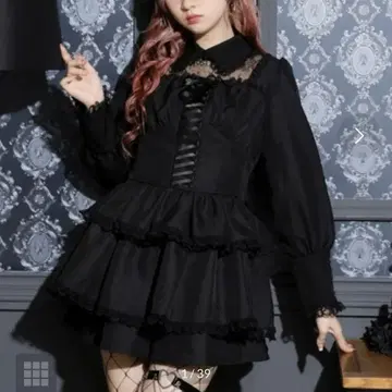 NOEMIE 노에미 티어드 레이스업 셋업 블랙