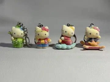 헬로키티 플로키 키링 4종 세트