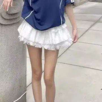 Glowny 그로우니 레이스 미니 스커트 화이트