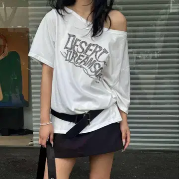 LCDC ASYMMETRIC PRINTED 티셔츠 화이트