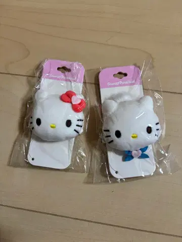 새상품 산리오퓨로랜드 다니엘 키티 헤어 클립 세트