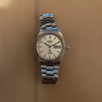 SEIKO 실버 웨이브