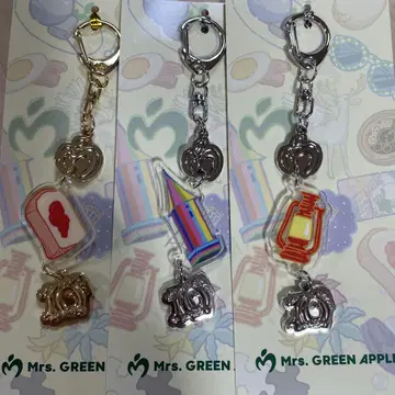 Mrs. GREEN APPLEPOP 랜덤 참 키링