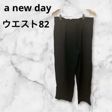 a new day 블랙 슬랙스 10
