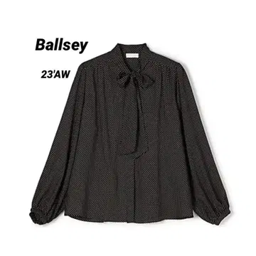 Ballsey 투모로우랜드 미니 도트 프린트 보타이 블라우스 개더