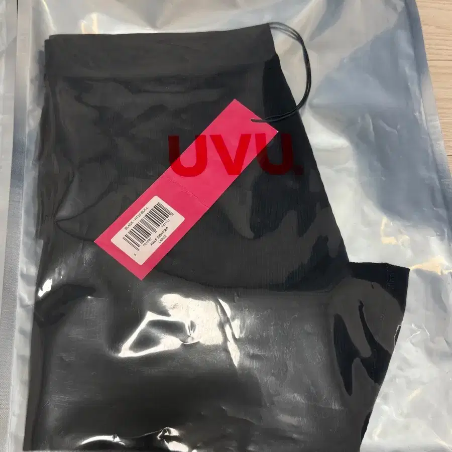 UVU Half Tight 2.0 Black on Bunjang Global Site.